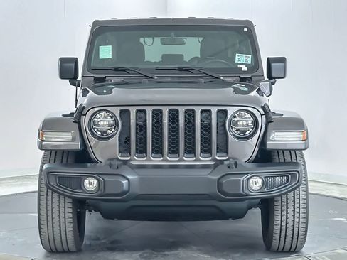 Used 2021 Jeep Wrangler Unlimited Sahara w/ Cold Weather Group AWD/4WD image 10