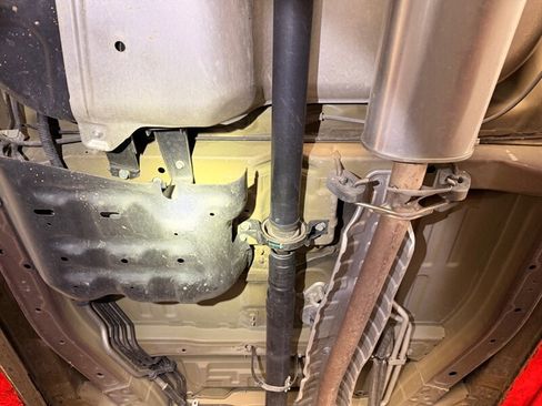 Used 2015 Honda Pilot Touring image 9