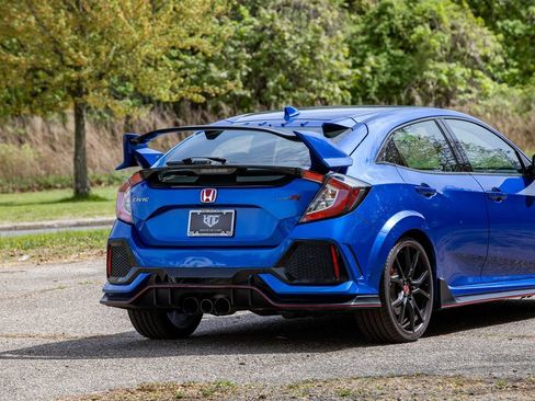 Used 2018 Honda Civic Type R image 5