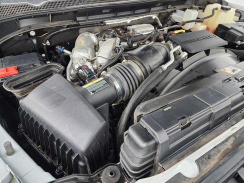 Used 2022 GMC Sierra 2500 Pro w/ Convenience Package image 18