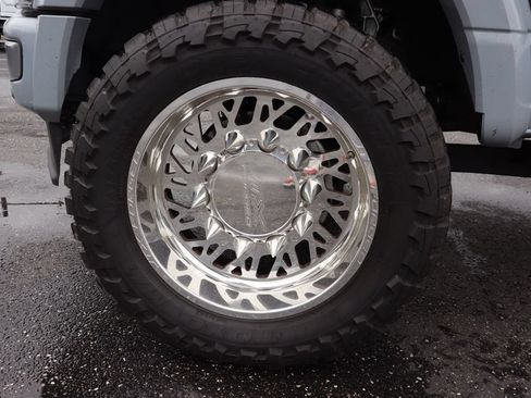 Used 2024 Ford F450 Limited w/ FX4 Off-Road Package AWD/4WD image 4