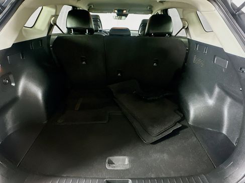 Used 2023 Kia Sportage EX image 29