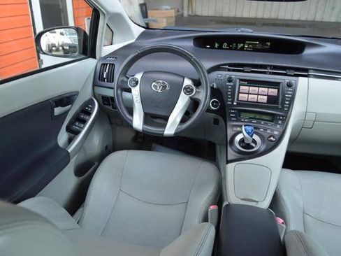 Used 2010 Toyota Prius FWD image 53