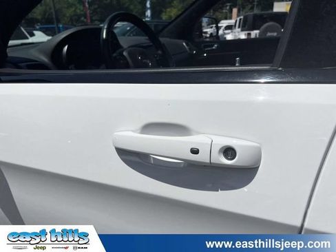 Certified 2020 Jeep Grand Cherokee Limited X AWD/4WD image 14