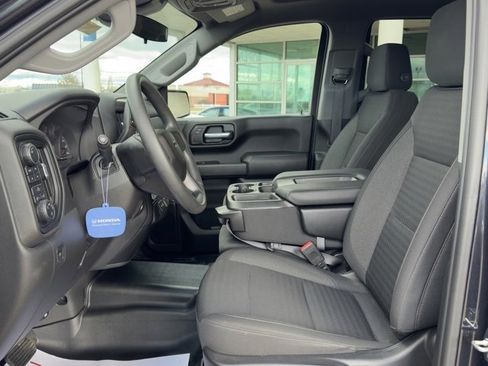 Used 2022 Chevrolet Silverado 1500 Custom Trail Boss image 10