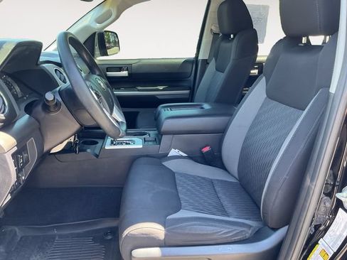 Used 2017 Toyota Tundra SR5 w/ TRD Off Road Package AWD/4WD image 10