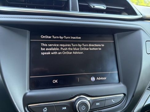 Used 2023 Chevrolet TrailBlazer LT FWD image 14