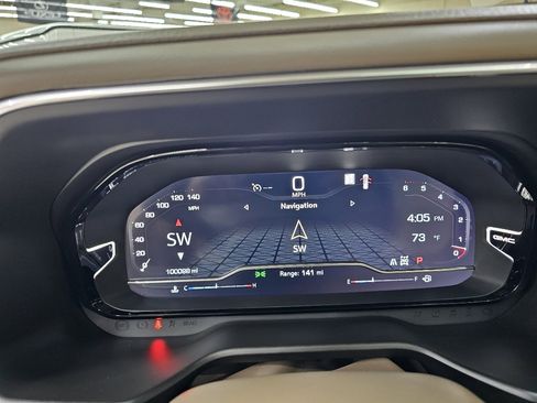 Used 2022 GMC Yukon Denali image 31