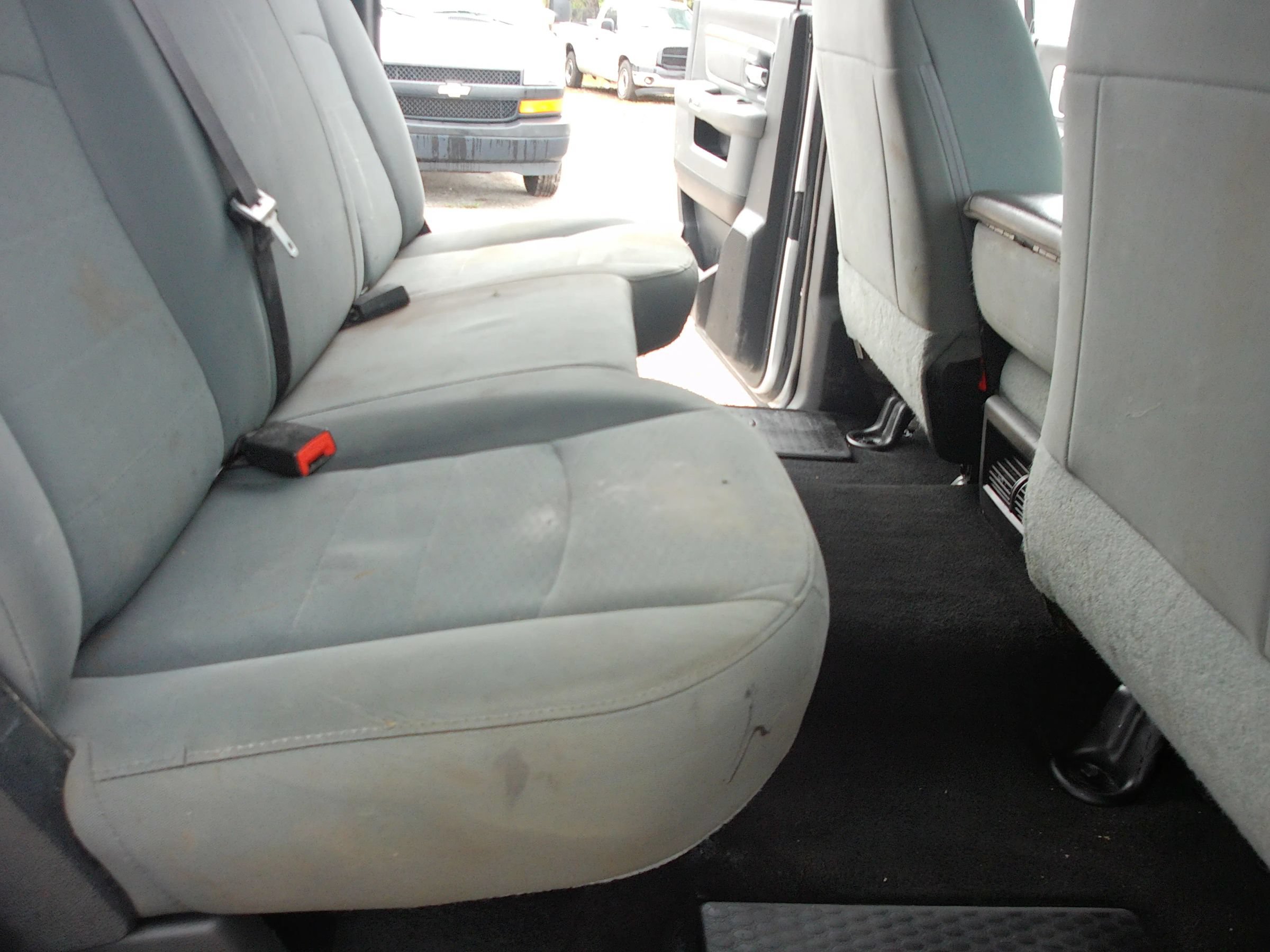Used 2017 RAM 2500 SLT AWD/4WD image 30
