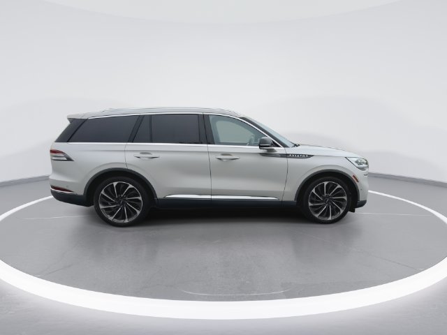 Used 2020 Lincoln Aviator Reserve w/ Equipment Group 202A AWD/4WD image 12