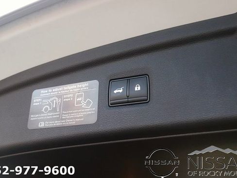 Used 2023 INFINITI QX50 Sport image 16