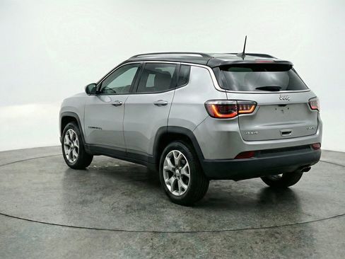 Used 2025 Jeep Compass Limited AWD/4WD image 6