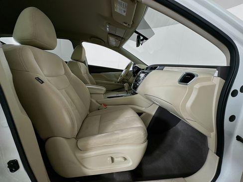 Used 2018 Nissan Murano SV image 30