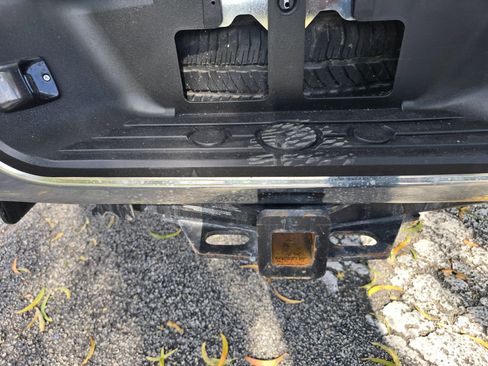 Used 2011 Toyota Tundra 2WD Double Cab image 22