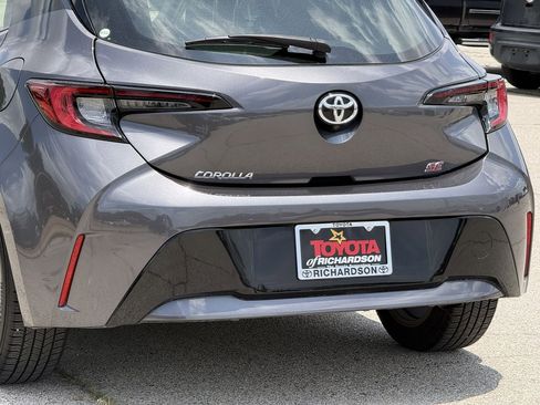 Used 2023 Toyota Corolla SE FWD image 6