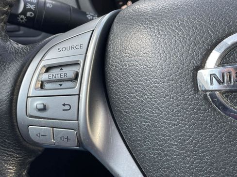 Used 2016 Nissan Altima 2.5 SV w/ Convenience Package image 28