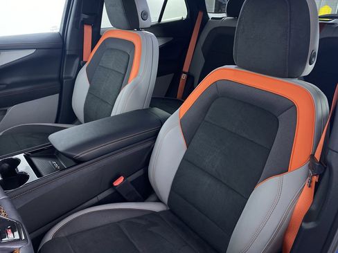 Certified 2025 Chevrolet Blazer EV SS image 9