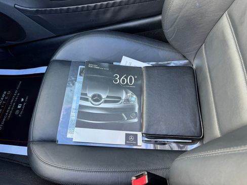 Used 2005 Mercedes-Benz SLK 55 AMG image 40