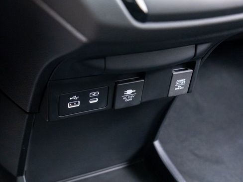 New 2026 Honda Odyssey Touring image 30