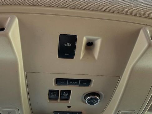 Used 2019 Cadillac Escalade Luxury image 33