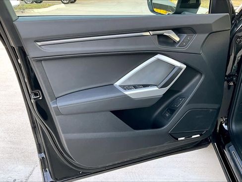 Used 2025 Audi Q3 2.0T Premium Plus w/ Premium Plus Package image 20