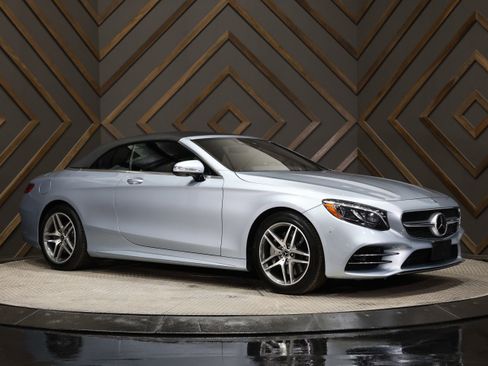 Used 2019 Mercedes-Benz S 560 Cabriolet w/ AMG Line Exterior image 9