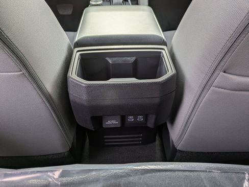 New 2025 Toyota Tacoma 4x4 Double Cab image 16