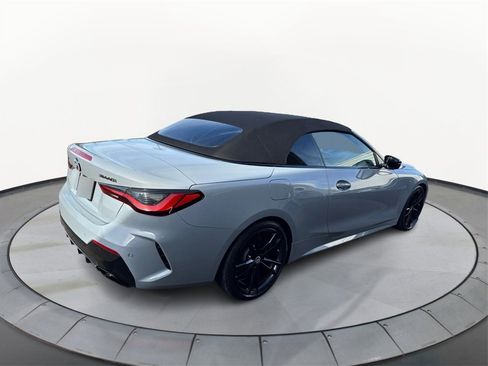 Used 2023 BMW M440i Convertible w/ Premium Package image 5