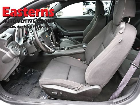 Used 2015 Chevrolet Camaro SS RWD image 13