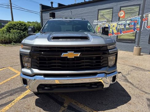 New 2026 Chevrolet Silverado 2500 W/T AWD/4WD image 2