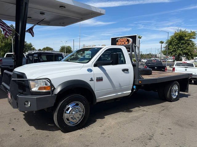Used 2012 RAM 5500 4x4 Regular Cab w/ Ambulance Prep Group image 2