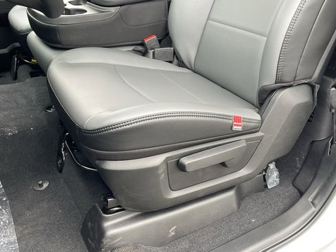 New 2025 RAM 2500 Tradesman image 17