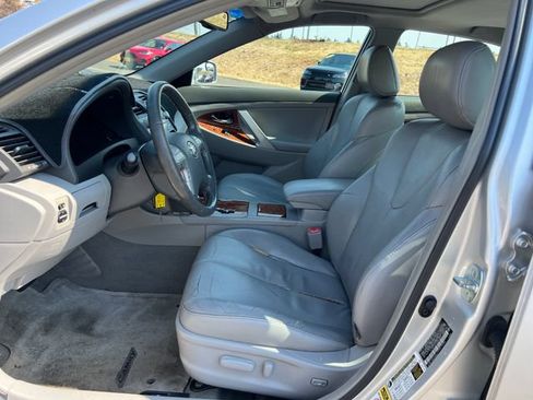 Used 2008 Toyota Camry XLE w/ Leather Pkg FWD image 14