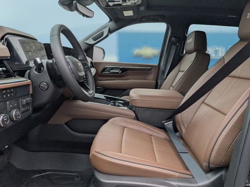 New 2026 Chevrolet Tahoe High Country image 18