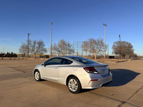 Used 2015 Honda Civic LX image 7