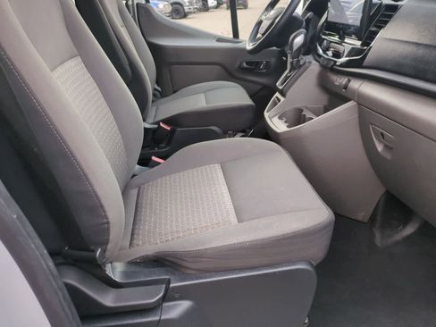 Used 2023 Ford Transit 350 XLT image 24