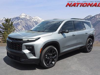 Used 2024 Chevrolet Traverse RS