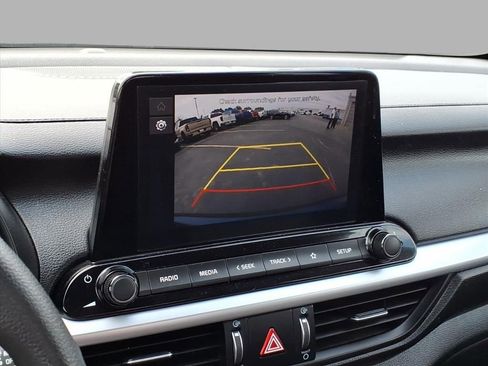 Used 2023 Kia Forte LXS image 16