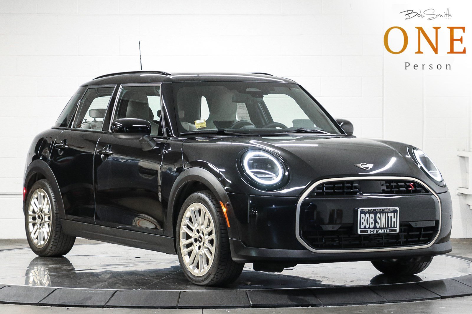 Used 2026 MINI Cooper S FWD image 1