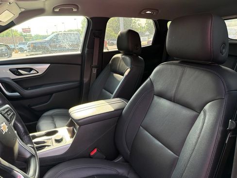 Used 2022 Chevrolet Blazer LT w/ Redline Edition FWD image 13