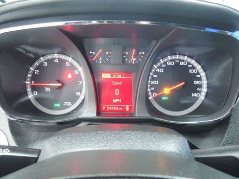 Used 2017 GMC Terrain SLE w/ Chrome Edition image 13