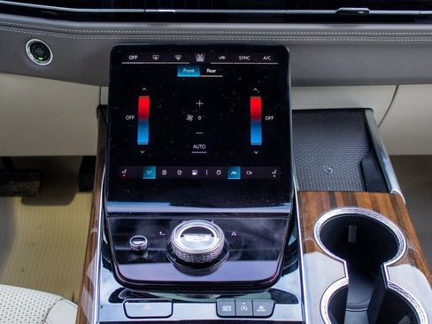 Used 2026 Cadillac Escalade Platinum Sport w/ LPO, Floor Liner Package image 22