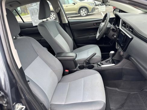 Used 2019 Toyota Corolla L w/ Body Protection Package FWD image 11