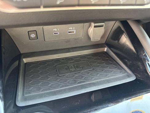 Used 2024 Nissan Altima 2.5 SR w/ SR Premium Package FWD image 34