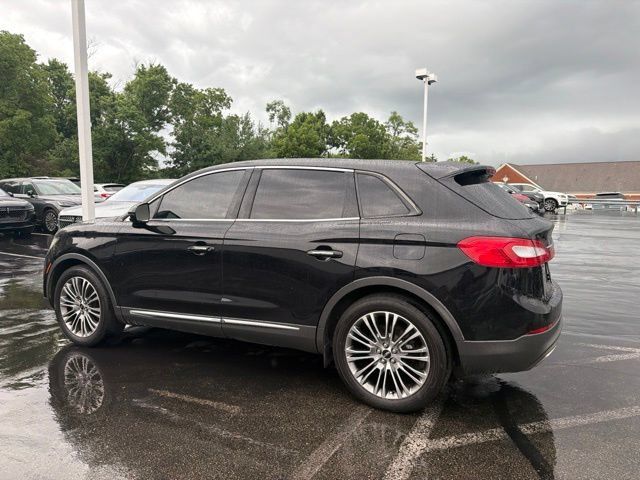 Used 2016 Lincoln MKX Reserve w/ Driver Assistance Package AWD/4WD image 6