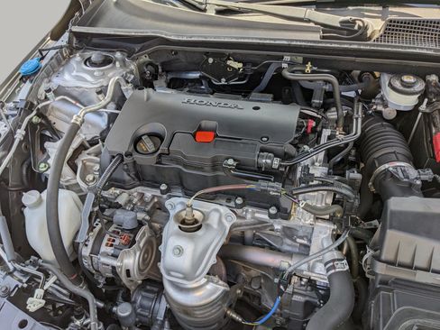 Used 2023 Honda Civic Sport image 10