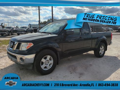 Used 2006 Nissan Frontier SE w/ (P01) Power Pkg AWD/4WD image 8