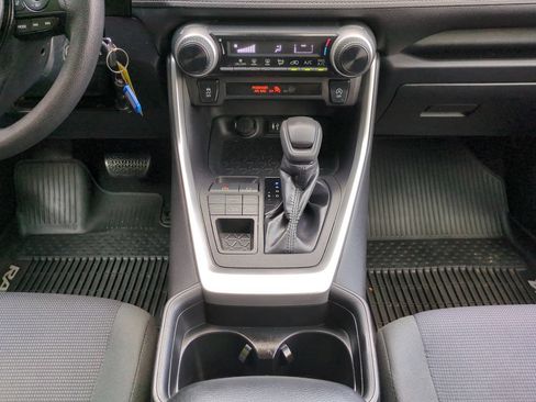 Used 2019 Toyota RAV4 LE w/ All Weather Liner Package AWD/4WD image 19