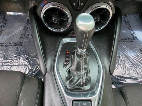 Used 2016 Chevrolet Camaro LT RWD image 37