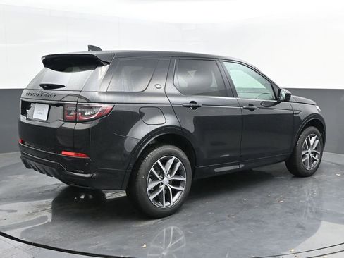 Used 2025 Land Rover Discovery Sport Dynamic SE image 7